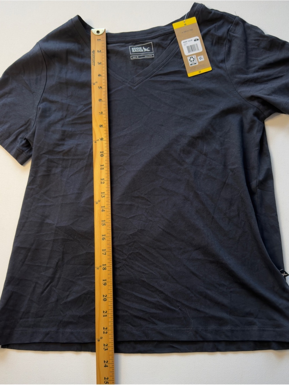 NWT Women's Eddie Bauer Black V-Neck Short Sleeve Shirt Medium (C1)